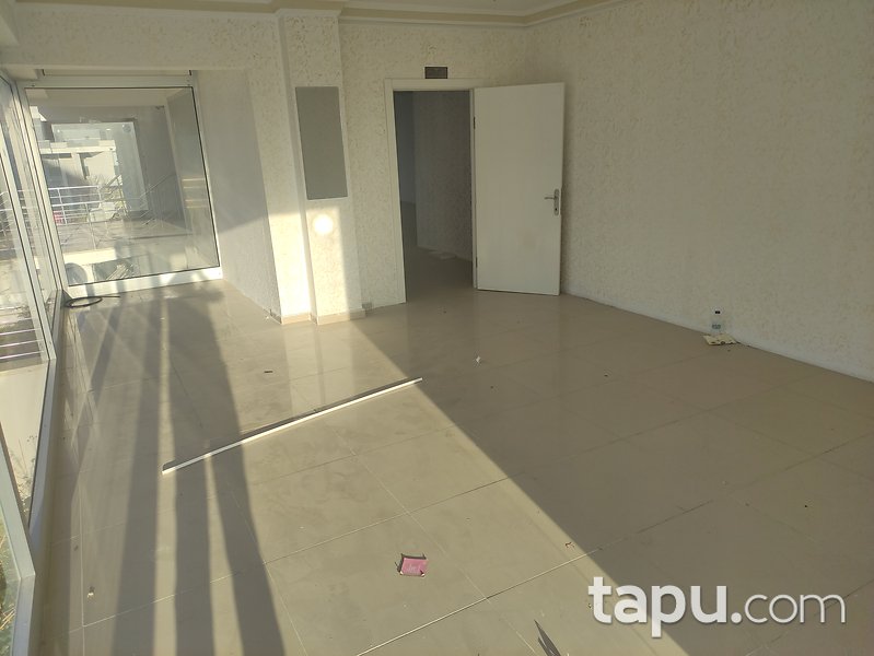 Ankara Mamak Boğaziçi Mahallesi'nde 98 m2 İskanlı Dükkan