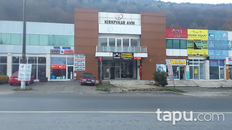 Sakarya Sapanca Şehit Cevdet Koç Caddesi'ne Cepheli 85 m2 Dükkan