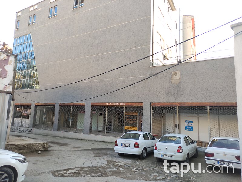 Ankara Altındağ Alsan İşhanı'nında 25 m2 Dükkan