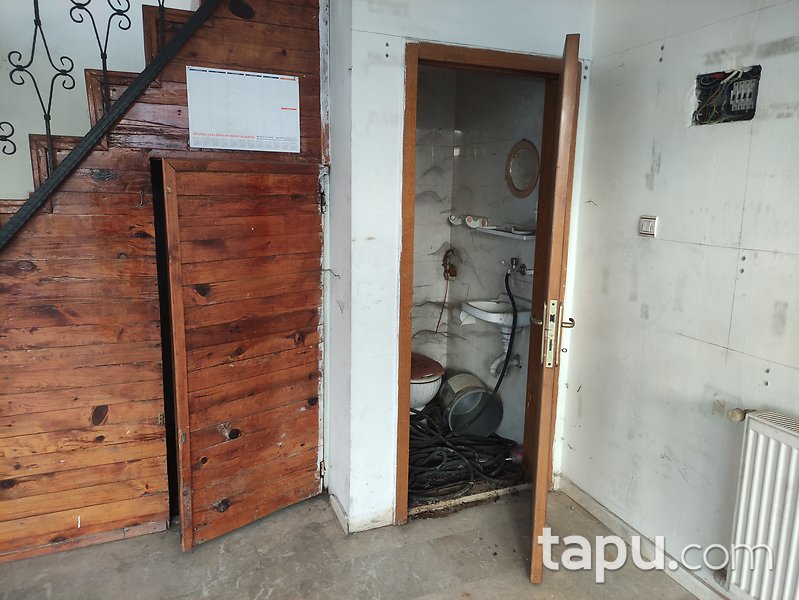 Ankara Altındağ Alsan İşhanı'nında 25 m2 Dükkan