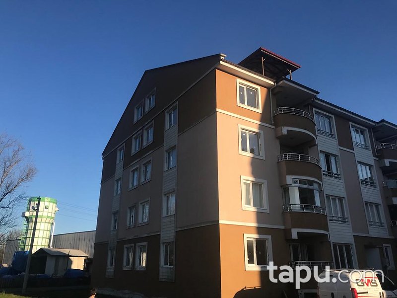 Düzce Cumayeri Çevrik Mahallesi'nde 3+1 98 m2 Daire