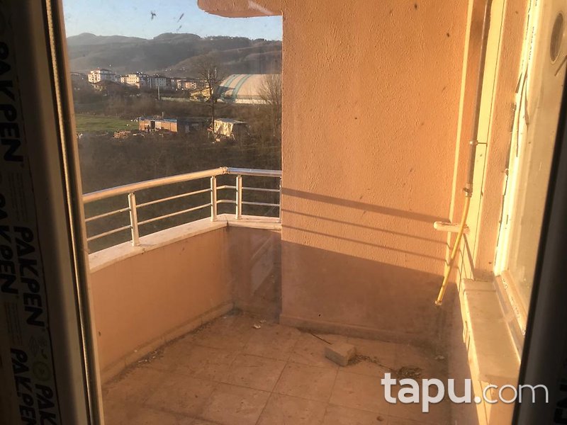 Düzce Cumayeri Çevrik Mahallesi'nde 3+1 98 m2 Daire