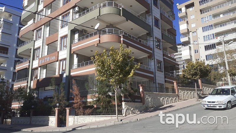 Şanlıurfa Karaköprü Doğukent Mahallesi'nde 185 m2 Daire