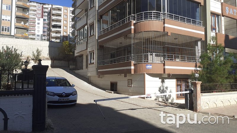 Şanlıurfa Karaköprü Doğukent Mahallesi'nde 185 m2 Daire
