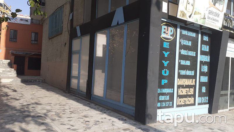 Şanlıurfa Haliliye İpek Yolu Bulvarı'nda 135m2 Dükkan