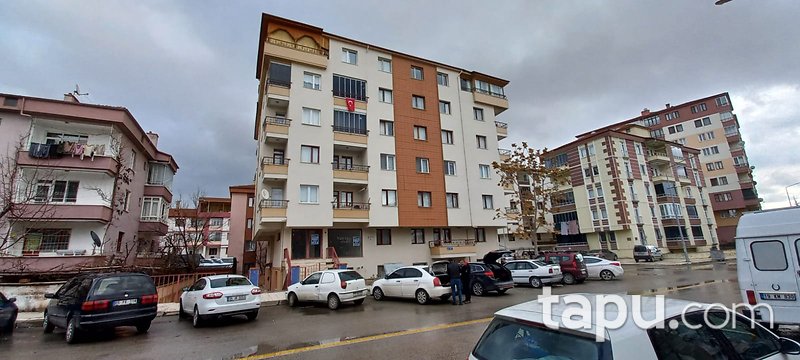 Çorum Merkez Ulukavak Mahallesi'nde 74 m2 Dükkan