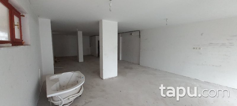 Çorum Merkez Ulukavak Mahallesi'nde 74 m2 Dükkan