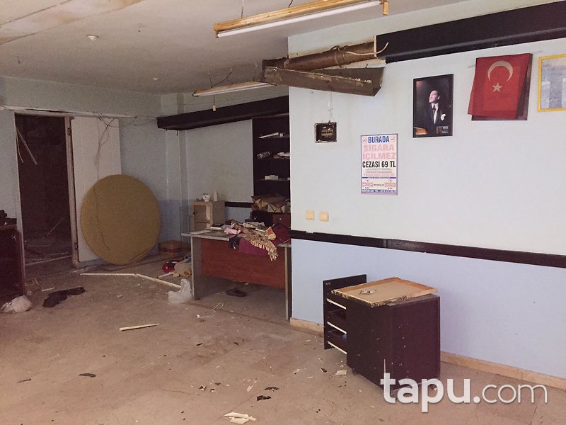 Nisbetiye Caddesi'ne 70 Metre Mükemmel Lokasyon'da 115 m2 Dükkan