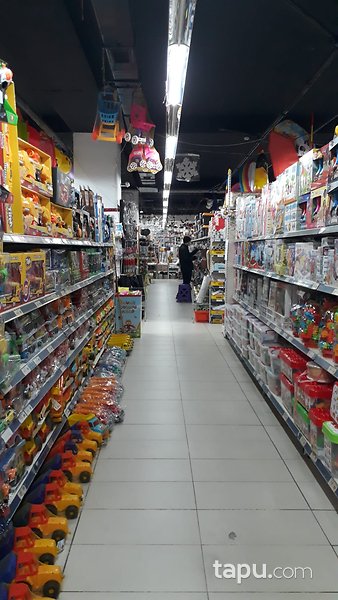 Eskule Outlet AVM İçinde 449 m2 Kiracılı Fırsat Dükkan