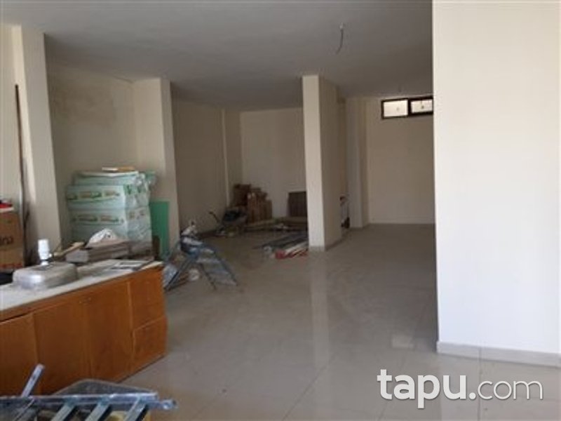 Yalova Armutlu Modern Evlerin'de Bakımlı Ve Cadde Cepheli Dükkan Fırsatı