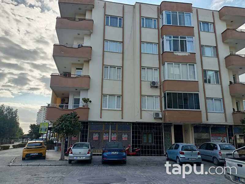 Mersin Erdemli Merkez Mahallesi'nde 196 m2 Depo