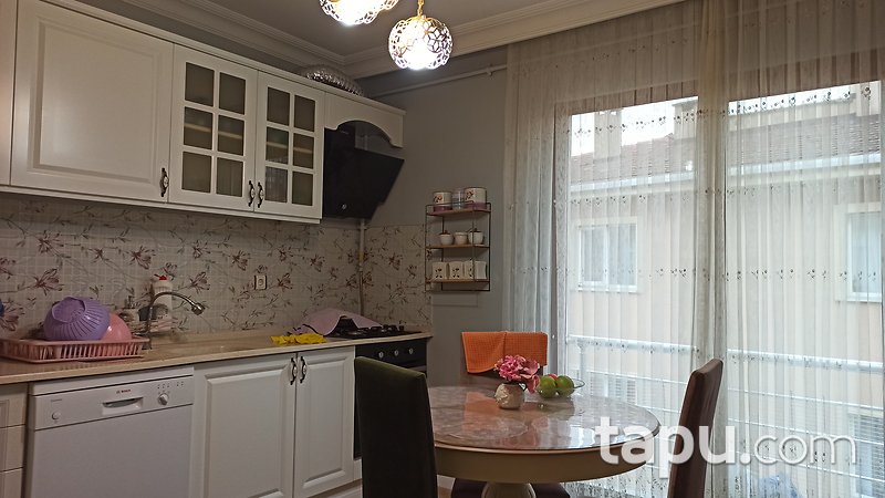 Ataşehir'de Kiralık Daire- Yeditepe Üniversitesine Komşu Manzaralı 125 m2