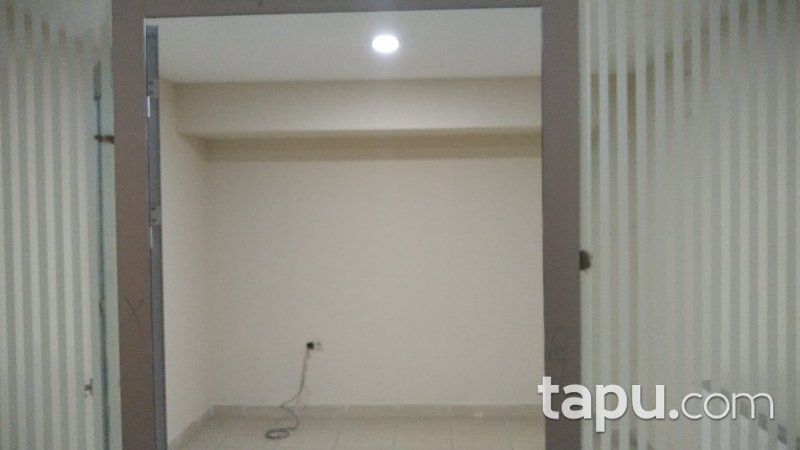 Zonguldak Çaycuma'da Yakıcı İş Merkezi İçinde 22 m2 Ofis