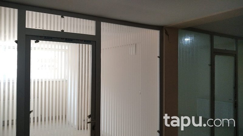 Zonguldak Çaycuma'da Yakıcı İş Merkezi İçinde 22 m2 Ofis