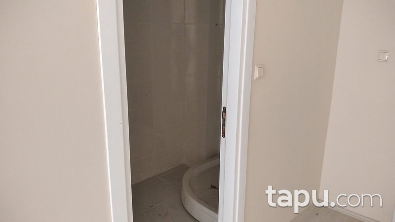 Zonguldak Çay Mahallesi'nde Yakıcı İş Merkezi İçinde 45 m Ofis