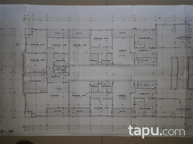 Zonguldak Çay Mahallesi'nde Yakıcı İş Merkezi İçinde 45 m Ofis