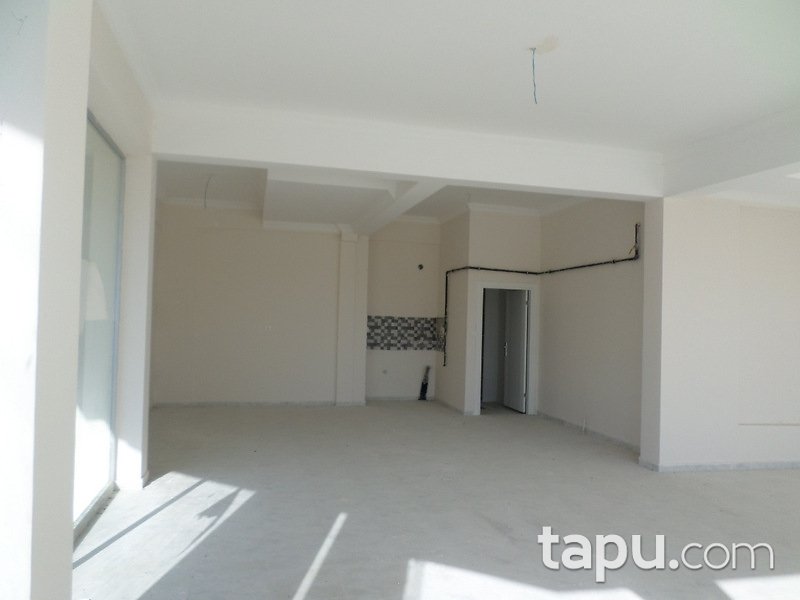 Ankara Çubuk İbni Sina Caddesi'ne Cepheli Dükkan