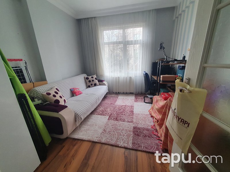 Pendik Kaynarca'da Ferah 3+1 Daire