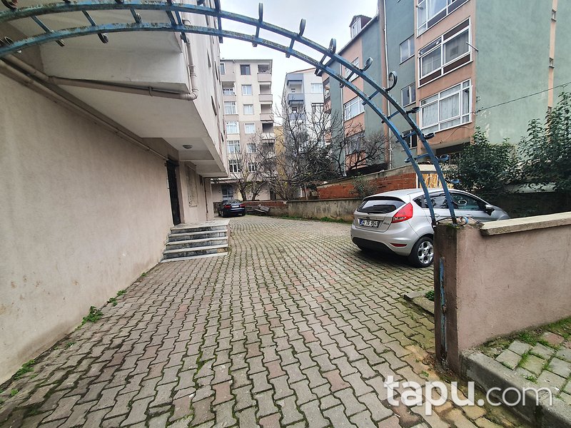 Pendik Kaynarca'da Ferah 3+1 Daire