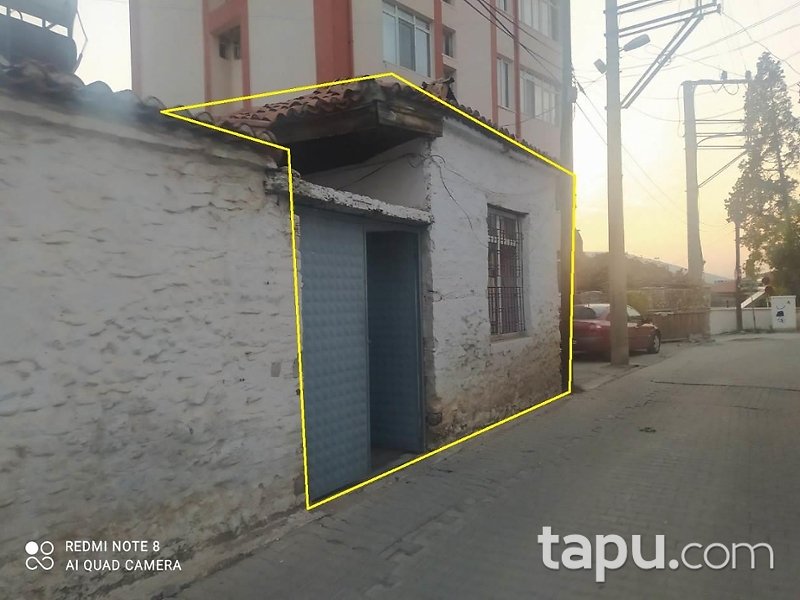 Muğla Menteşe Muslihittin Mahallesi'nde Hisseli Kargir Ev