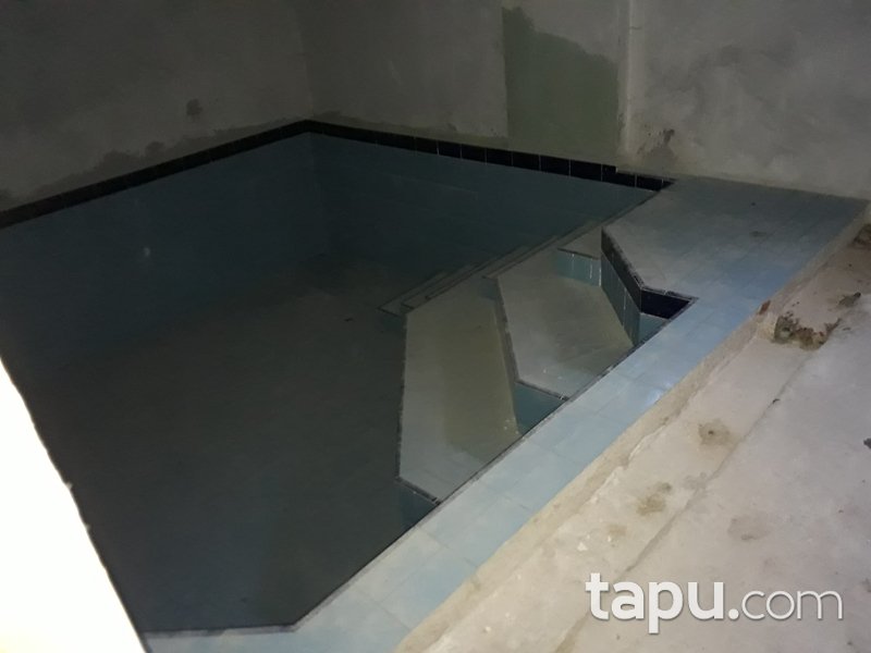 Afyonkarahisar Ceylan Termal Sağlıklı Yaşam Köyü'nde 79 m2 İskanlı İşyeri