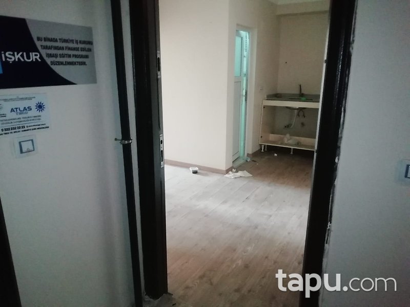 Osmaniye Merkez Ali Uzunçayır İş Merkezi 52 m2 Ofis