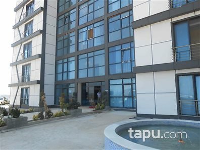 Silivri Alipaşa'da Merkezi Konumda Yeni Bina'da 27 m2 Ofis