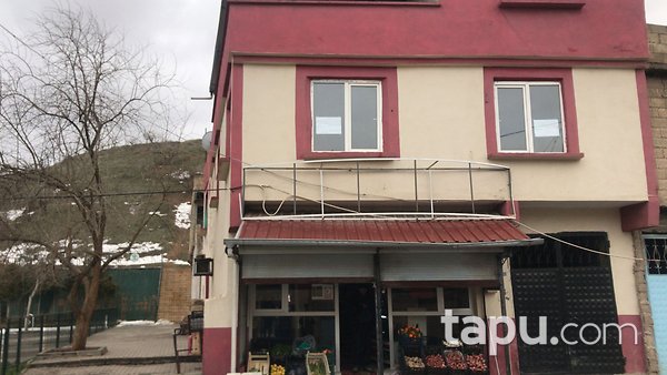 Gaziantep Mehmet Yalçın Nane Caddesi'nde Hisseli Avlulu Müstakil Ev