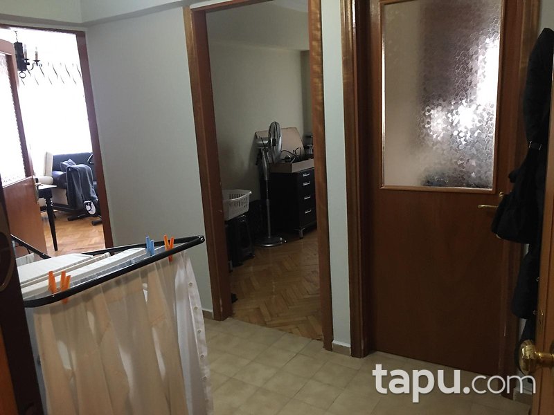 Sarıyer Gazeteciler Sitesi’nde 3+1 100 m2 Ara kat Daire