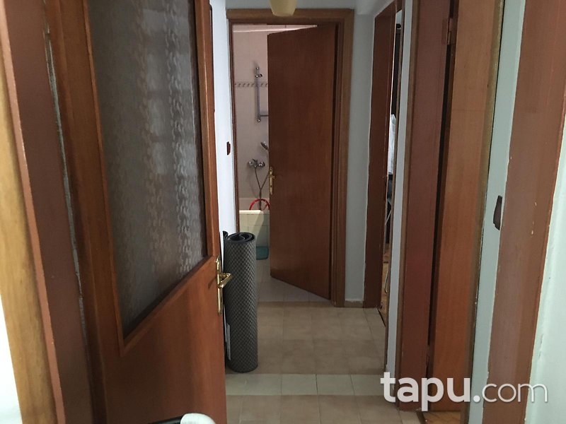 Sarıyer Gazeteciler Sitesi’nde 3+1 100 m2 Ara kat Daire