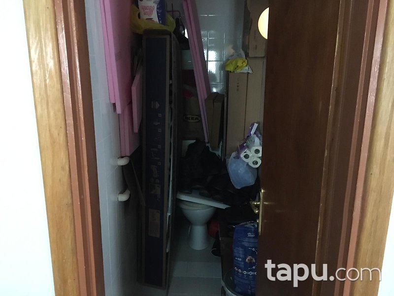 Sarıyer Gazeteciler Sitesi’nde 3+1 100 m2 Ara kat Daire