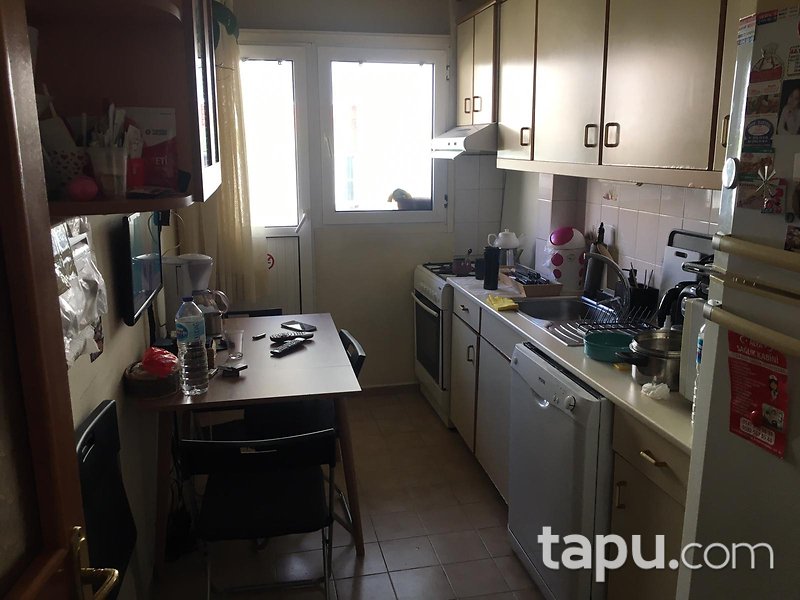Sarıyer Gazeteciler Sitesi’nde 3+1 100 m2 Ara kat Daire