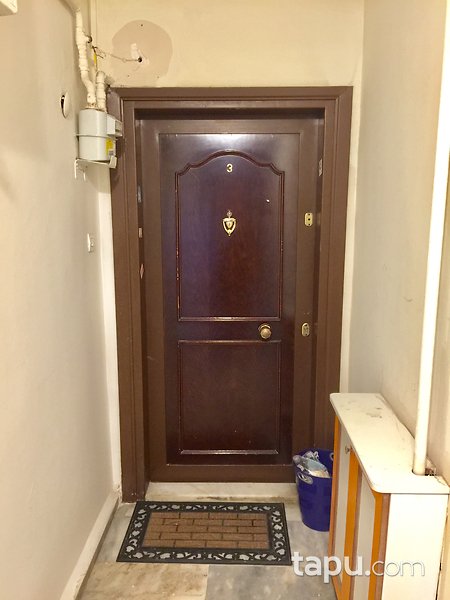 Tarabya Sanatçılar Sitesi'nde 2+1 Satılık Daire