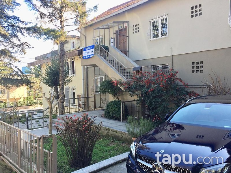 KİRALANDI-Levent Metro'ya Yakın Uzaklıkta Çatı Dubleks Kiralık Ofis