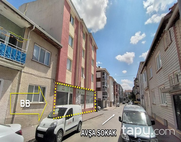 Eskişehir Emek Mahallesi'nde Bulvara Yakın 197 m2 Depolu Dükkan