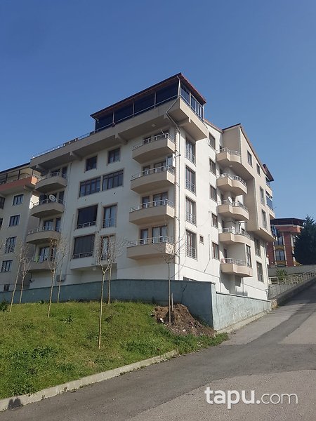 Kocaeli Derince'de 118 m2 Bakımlı Daire (Z-210)