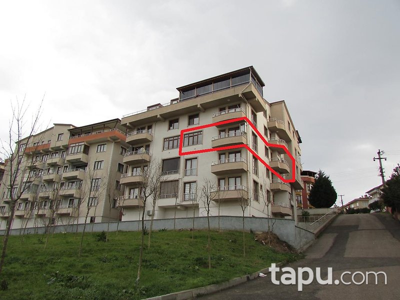 Kocaeli Derince'de 118 m2 Bakımlı Daire (Z-210)