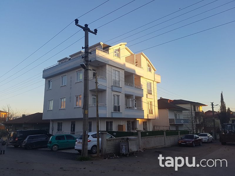 Kocaeli Çınarlı Mahallesi'nde 128 m2 Dubleks Daire (Z-214)