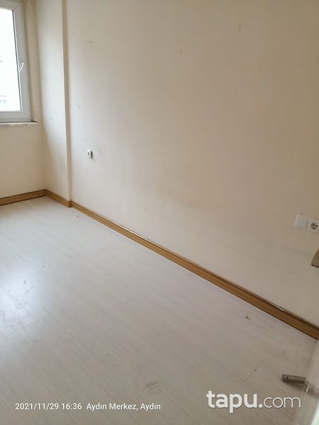 Aydın Efeler'de Bulvara Yakın Konumlu 2+1 Daire