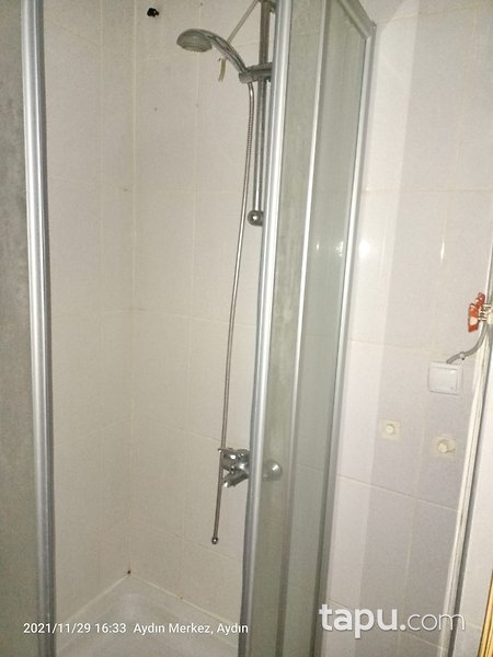 Aydın Efeler'de Bulvara Yakın Konumlu 2+1 Daire