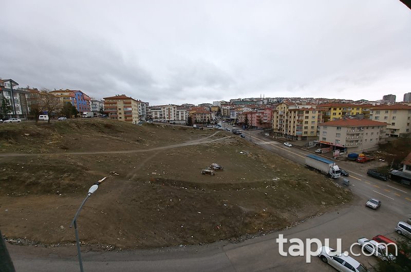 Mamak Şahintepe Mahallesi'nde 275 m2 Çatı Katı Daire