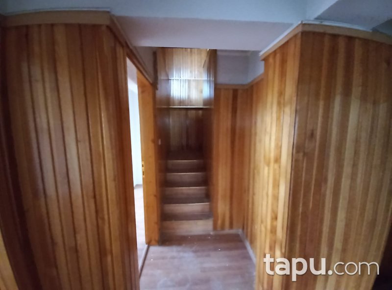 Mamak Şahintepe Mahallesi'nde 275 m2 Çatı Katı Daire