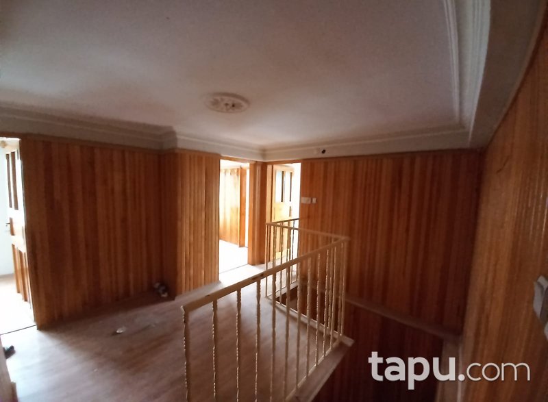 Mamak Şahintepe Mahallesi'nde 275 m2 Çatı Katı Daire