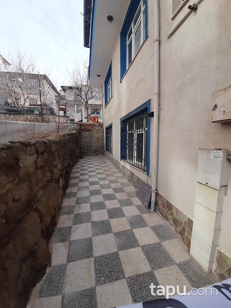 Kırıkkale Merkez Tepebaşı Mahallesinde 3+1 91 m2 Daire