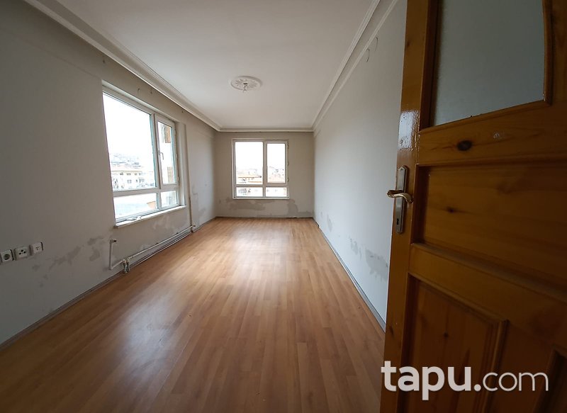 Mamak Şahintepe Mahallesi'nde 275 m2 Çatı Katı Daire