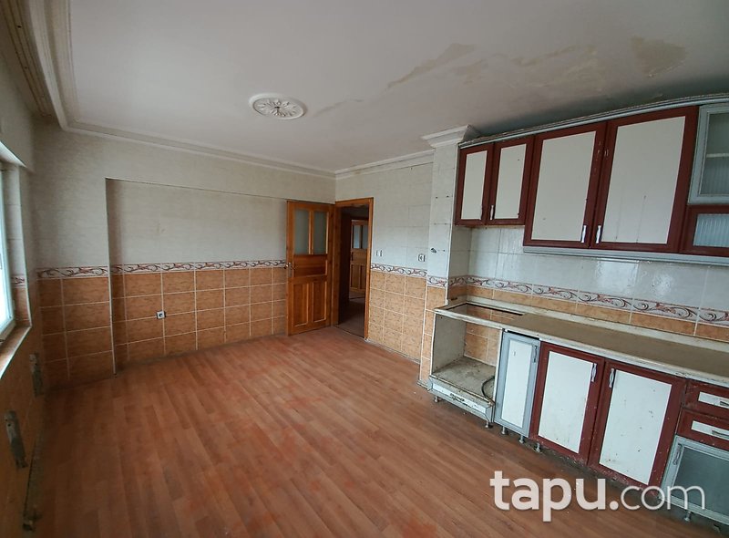 Mamak Şahintepe Mahallesi'nde 275 m2 Çatı Katı Daire