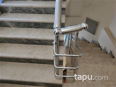 Kütahya Merkezde Cadde Yakın Ara Kat Daire