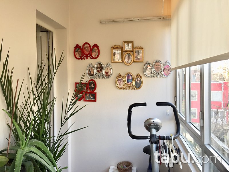 Göztepe Marmaray'a Yürüme Mesafesinde Cadde Üzeri Kiracılı Daire