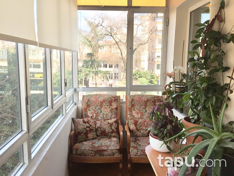 Göztepe Marmaray'a Yürüme Mesafesinde Cadde Üzeri Kiracılı Daire