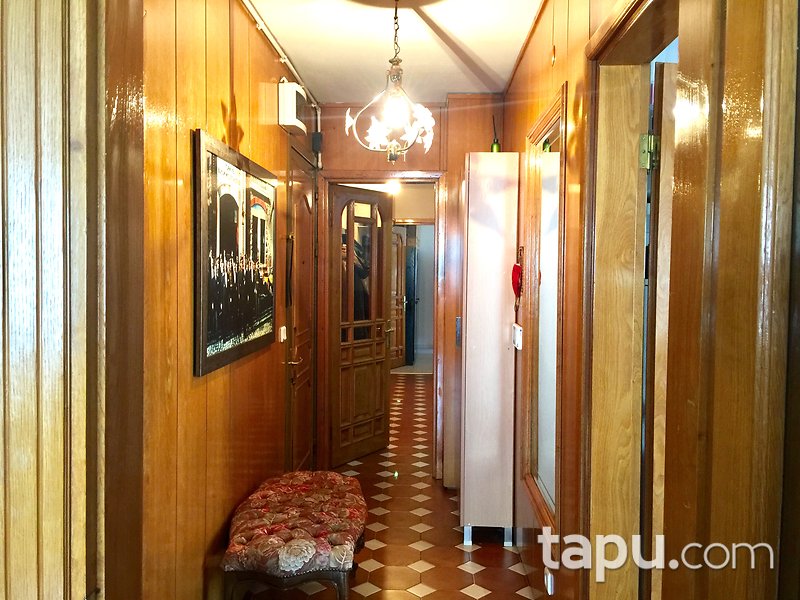 Göztepe Marmaray'a Yürüme Mesafesinde Cadde Üzeri Kiracılı Daire